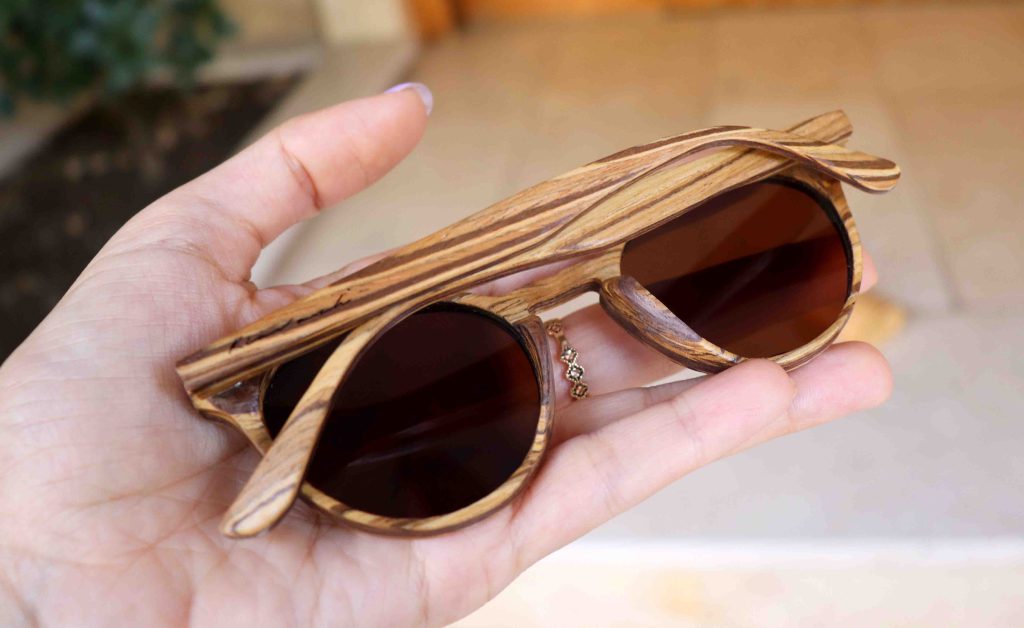 عینک چوبی مدل کلاب مستر